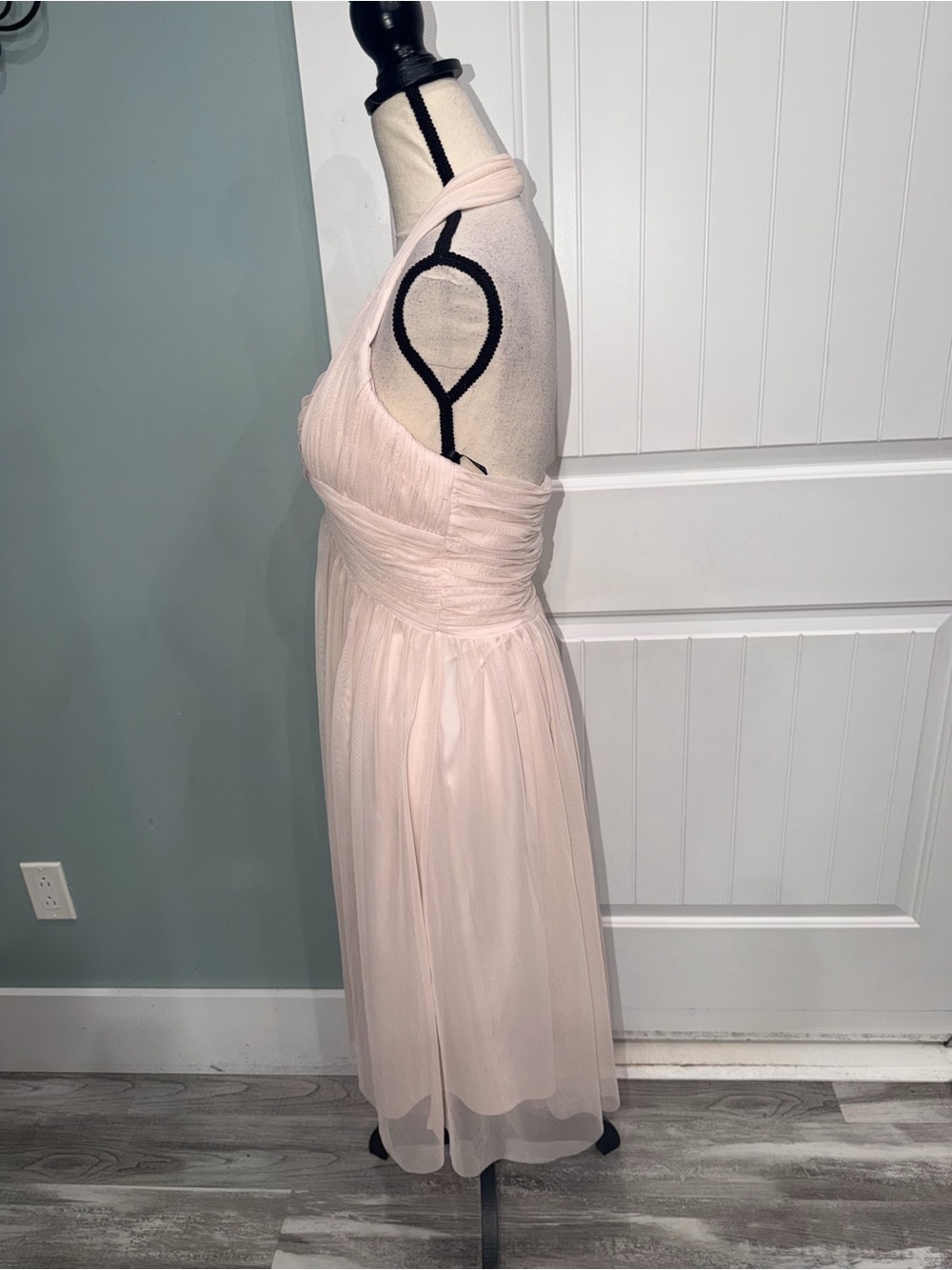 Calvin Klein ivory beige tulle halter neck fit and flare dress size 8 NWT - Picture 4 of 8